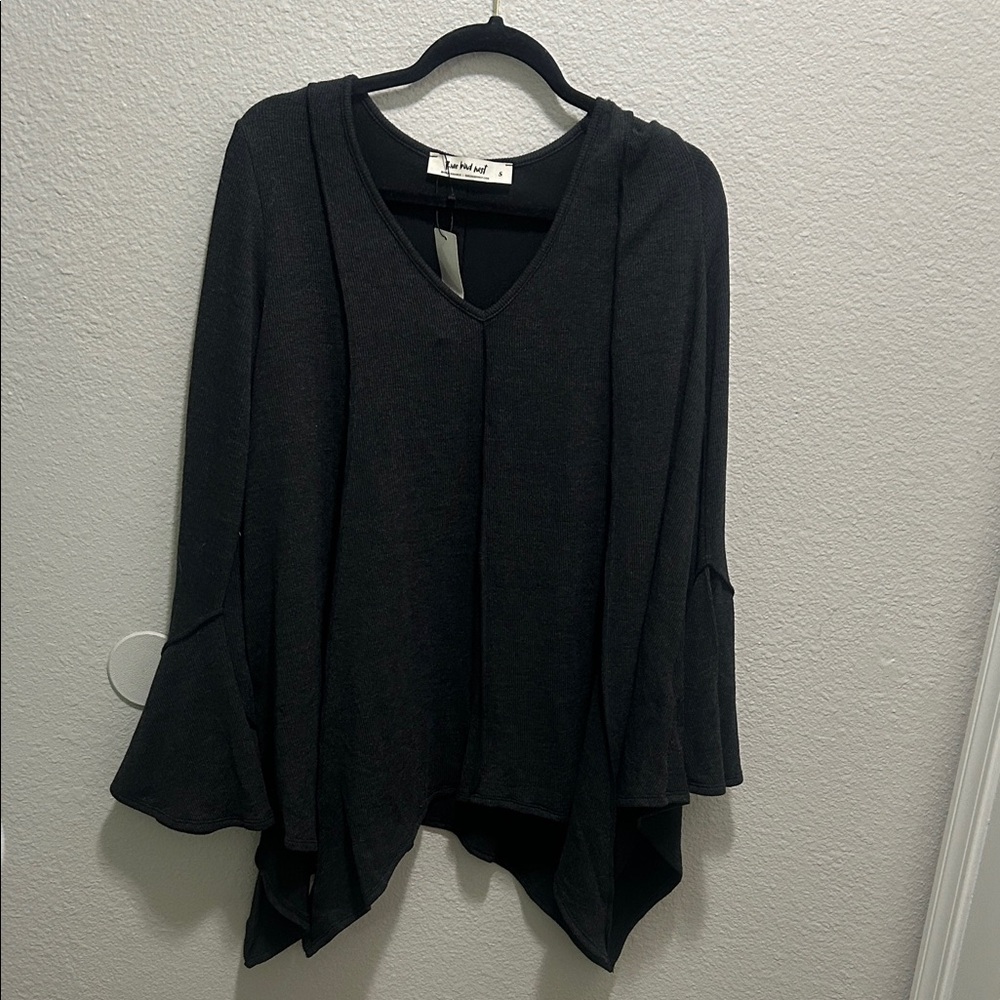 Black V-Neck Flow Top with Flared Sleeves